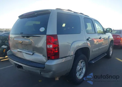 2008 Chevrolet Tahoe Lt из США, поврежденный, VIN 1GNFK13028R210359